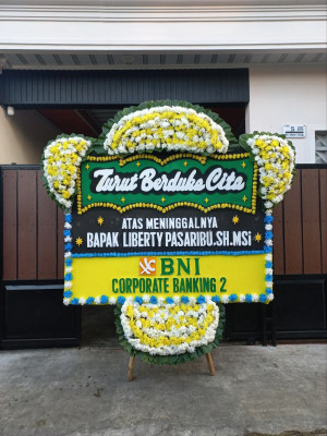 Papan Bunga Duka di Pakem