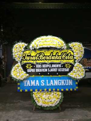 Papan Bunga Duka di Pakem